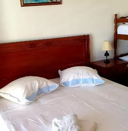 Appartement Nikola - Rina Brela