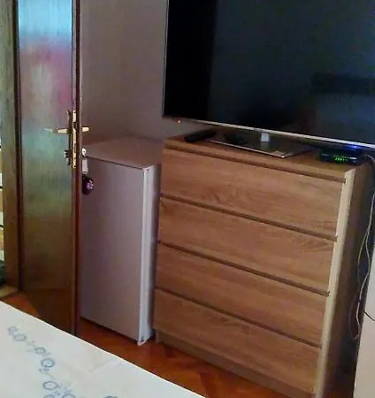 Nikola - Rina Appartement *
