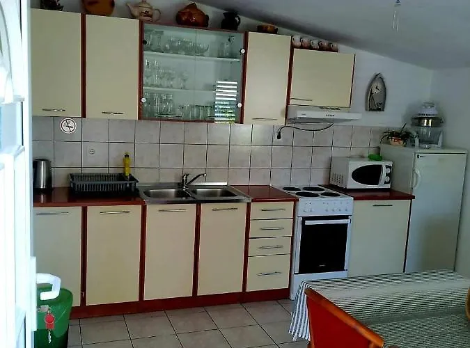 Nikola - Rina Appartement Brela